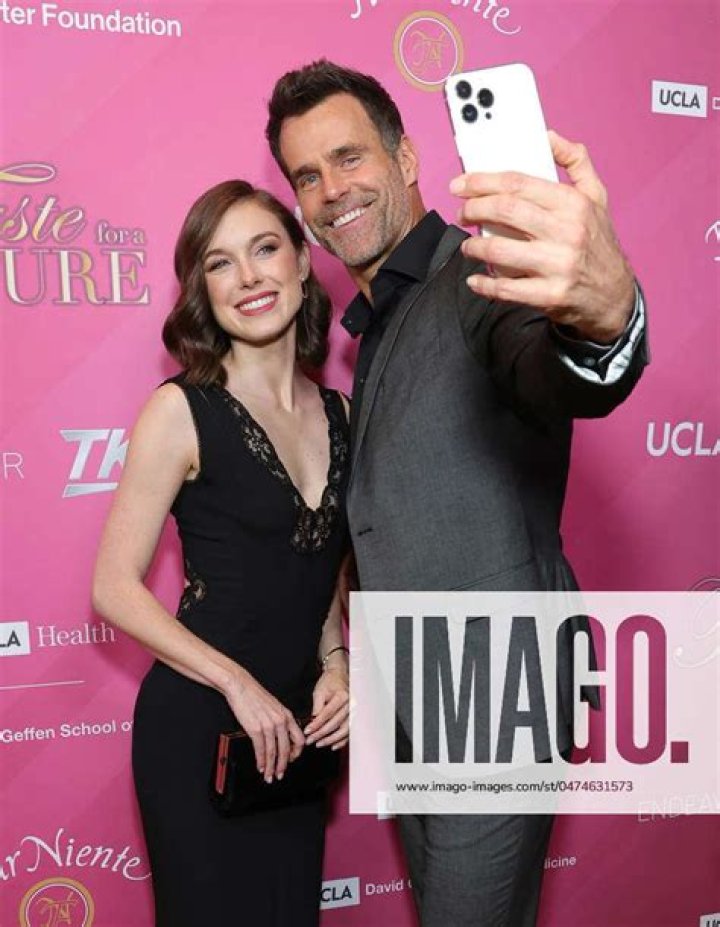 BEVERLY HILLS, CA MAY 10 Katy O'Grady (L) and Barry Sloane attend