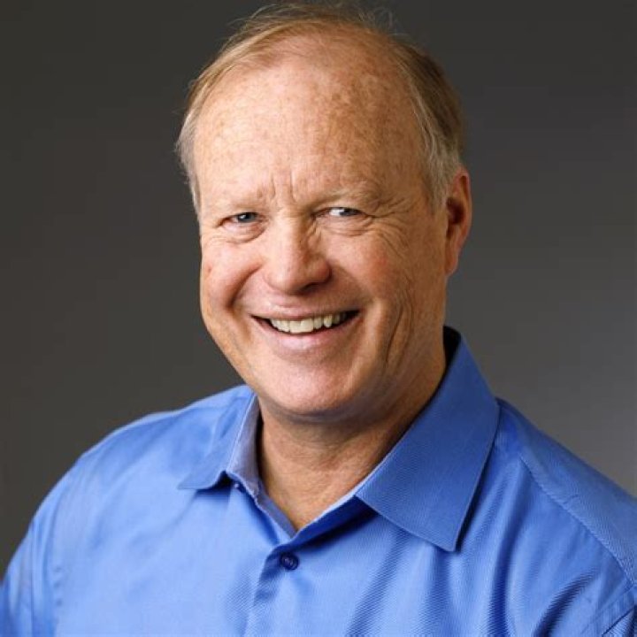 Bill Fagerbakke Wiki 2021 Net Worth, Height, Weight, Relationship