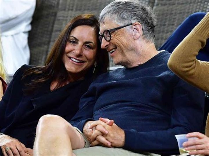 Bill Gates finds love again, is dating Paula Hurd Report Arabian