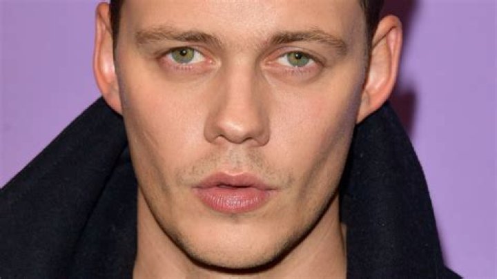 Bill Skarsgard confirms he has an 11monthold daughter... and she isn