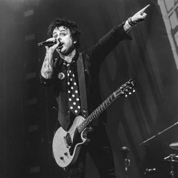 Billie Joe Armstrong Green Day's vocalist! Billie joe armstrong, Joe