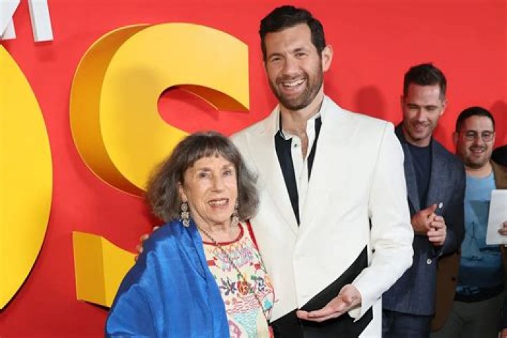 Billy Eichner Heads to &lsquo;New Girl&rsquo; The Hollywood Reporter