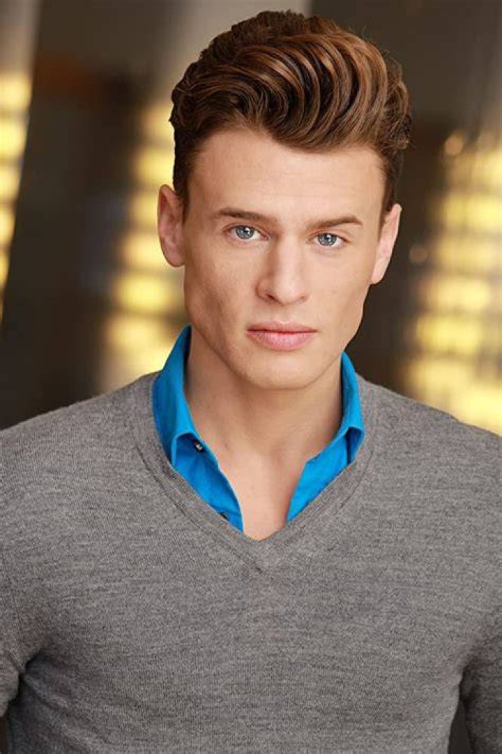 Blake McIver Ewing Biography, Height & Life Story Super Stars Bio
