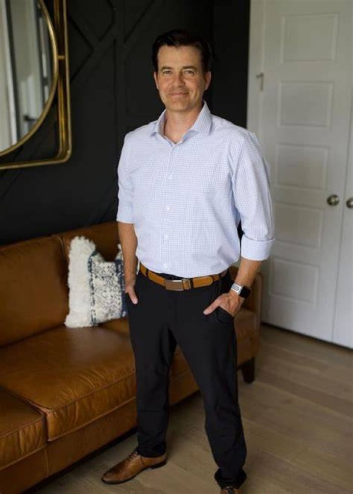 BlogPaper | Gentry Mikesell - Bio, Age, Net Worth, Height, Divorce, Nationality, Career
