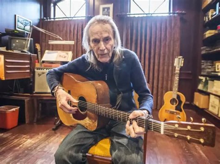 BlogPaper | Gordon Lightfoot - Age, Family, Bio