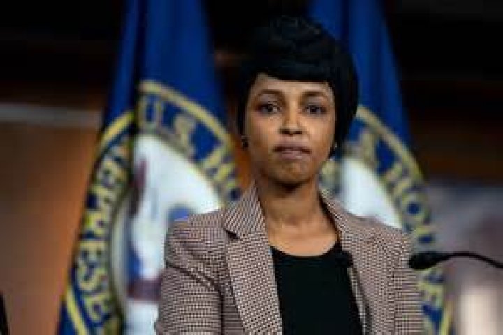 BlogPaper | Ilhan Omar - Bio, Age, Net Worth, Height, Married, Career, Instagram