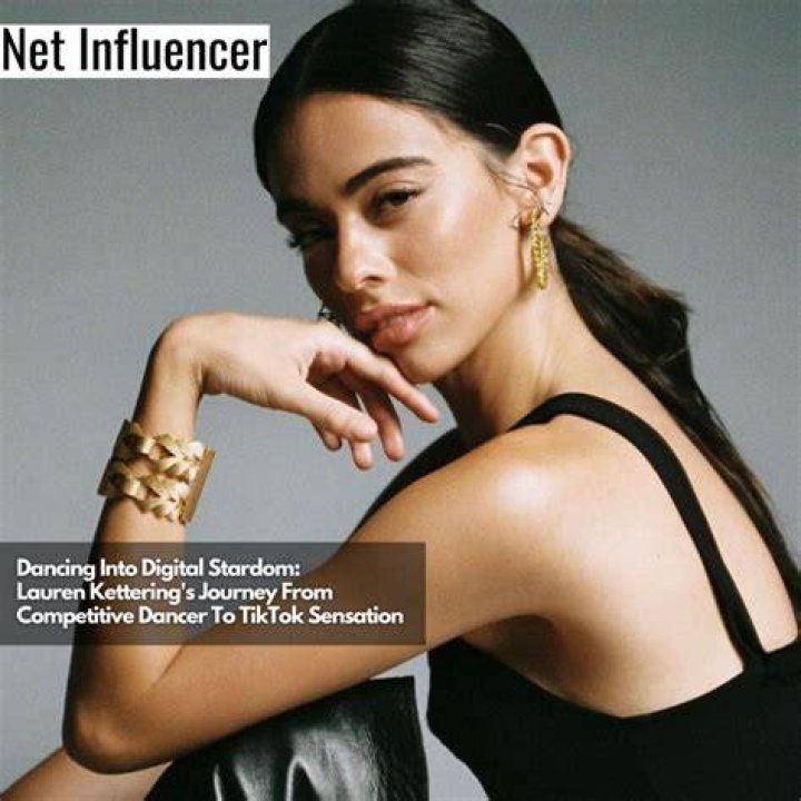 BlogPaper | Lauren Kettering - Bio, Age, Net Worth, Single, Nationality, Career, Wiki
