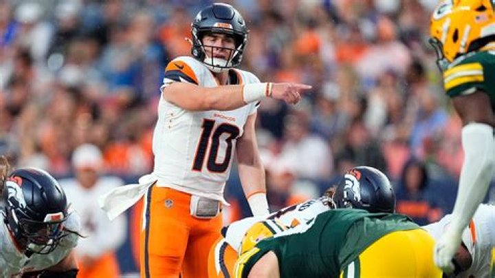 Bo Nix the Thread His full name is five letters AU Fight Club