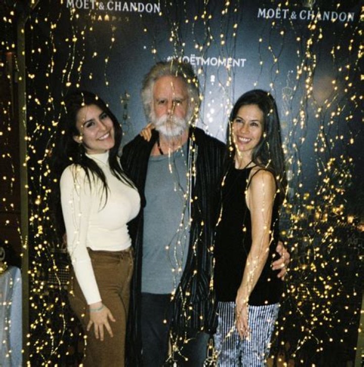 Bob Weir Daughters Meet Shala And Chloe Kaelia Weir