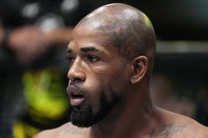 Bobby Green accepts 6month USADA suspension for anabolic steroid MMA