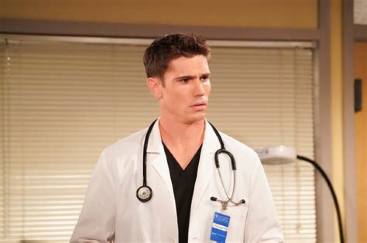 Bold & Beautiful&rsquo;s Tanner Novlan and Kayla Ewell&rsquo;s Wedding Anniversary