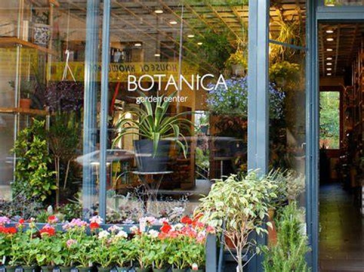 Botanica Garden Center Façade Explorest