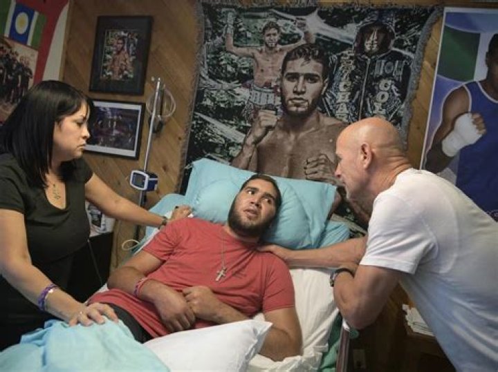 BOXER PARALYZED How Prichard Col&oacute;n Lost Everything in a Single Fight