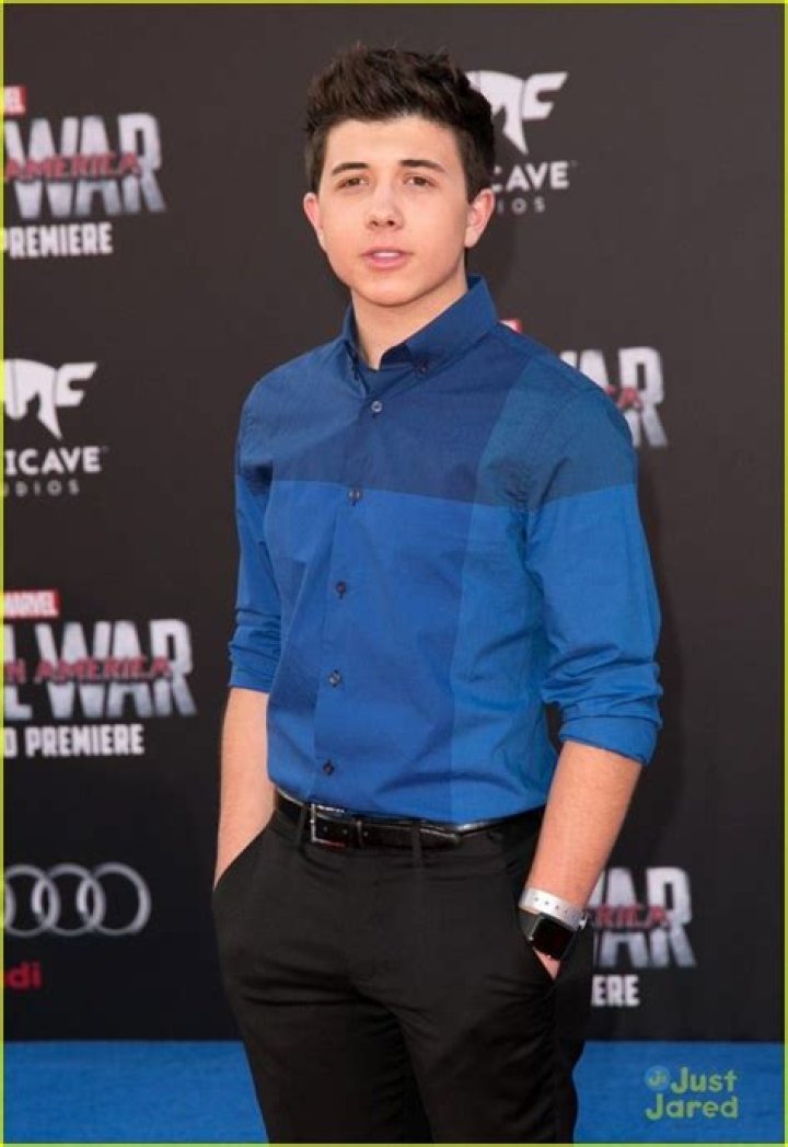 Bradley Steven Perry Biography, Height & Life Story Super Stars Bio