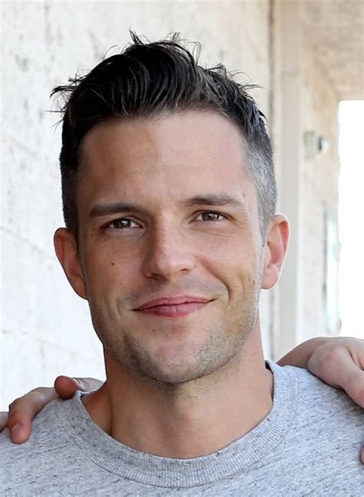 Brandon Flowers net worth