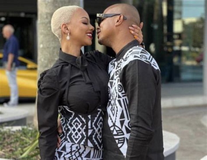 BREAKING Leeroy Sidambe introduces Mihlali Ndamase to his family
