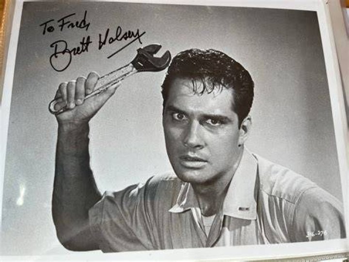 Brett Halsey 8 1/2 X 11 en 2020