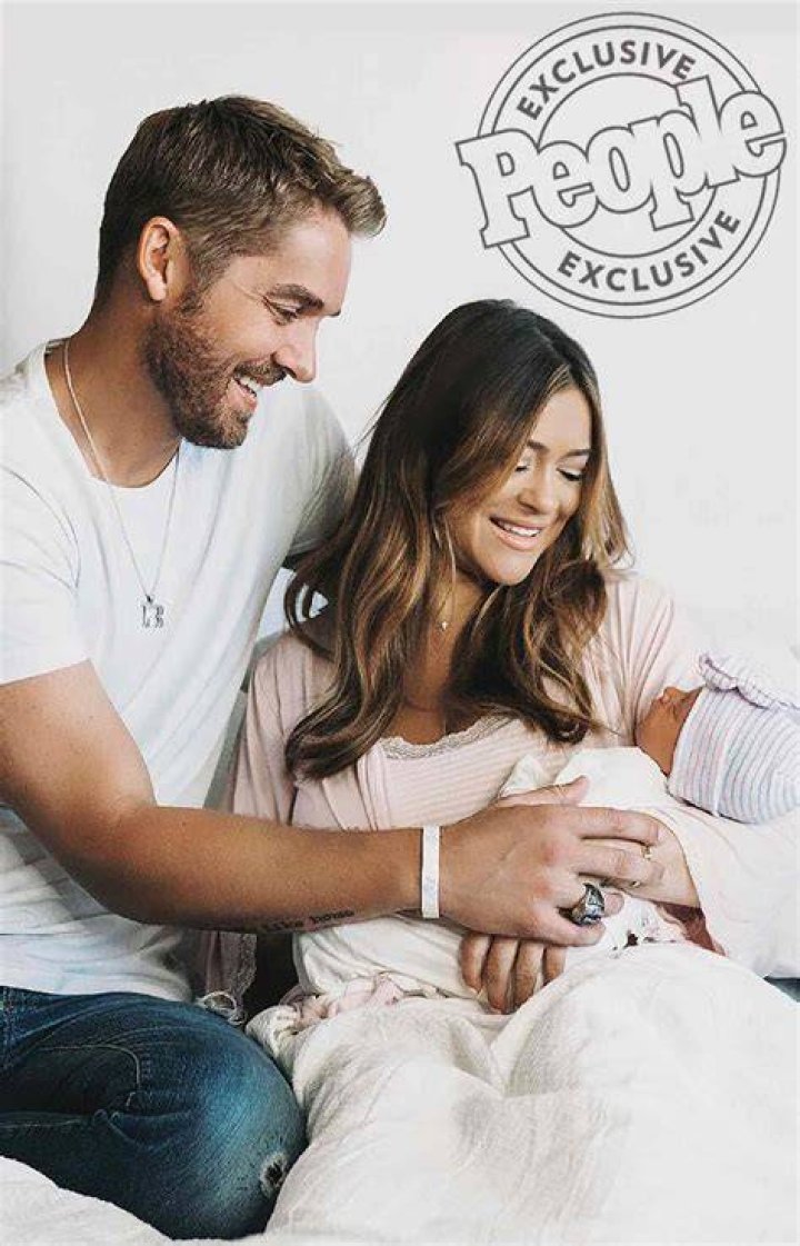 Brett Young and Wife Daughter, Presley Elizabeth Sounds Like