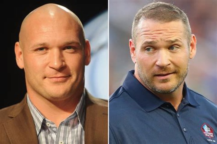 Brian Urlacher's Wiki Worth,Car,Son,Kids,Career,Family,Child