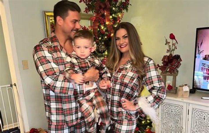 Brittany Cartwright SLAMS Trolls Who Say She Still Looks 'Pregnant' 3