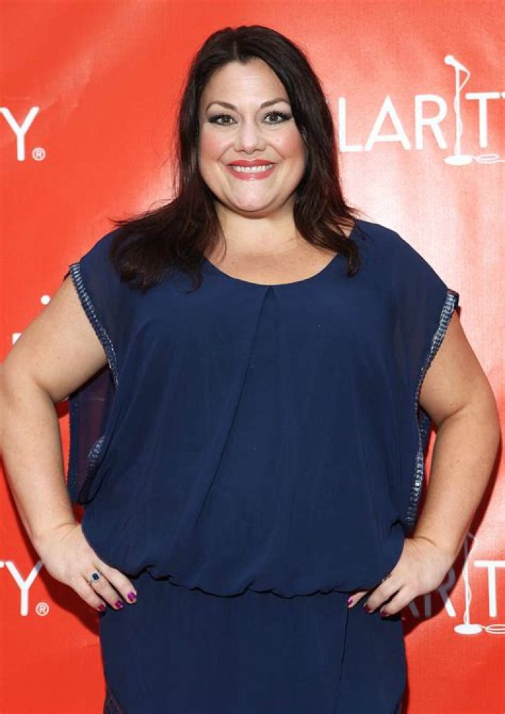 Brooke Elliott Marriages, Weddings, Engagements, Divorces