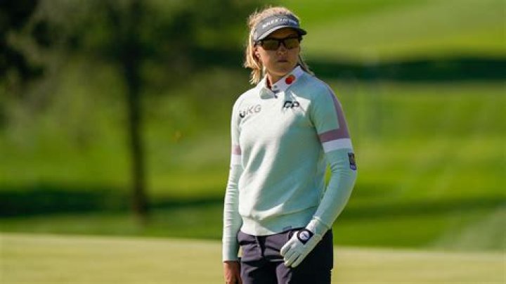 Brooke Henderson three shots off the lead heading into final round at