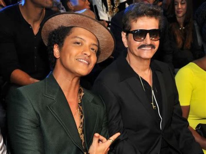Bruno Mars and his dad Peter Hernandez Celebrity Look Alike, Celebrity