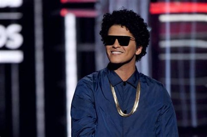 Bruno Mars Net Worth, Biography, Career, and Height [Updated 2023]