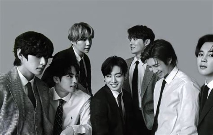 Bts Black And White, Black And White Pictures, Dark Pictures, Dark Pics