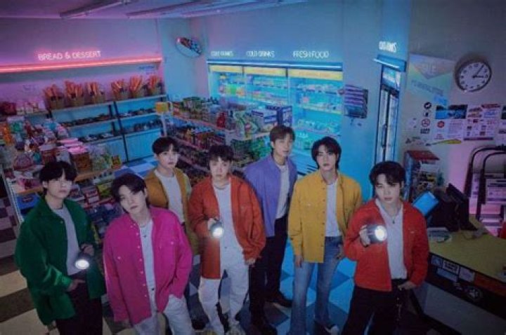 BTS' Jin's birthday exhibition shatters offline fan event records