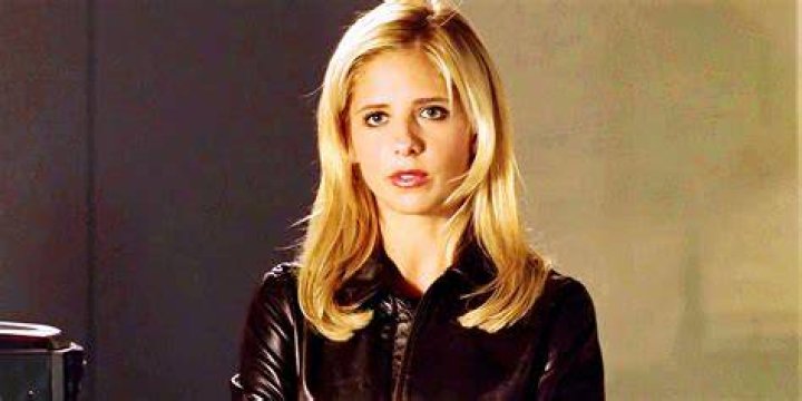 Buffy Summers' Best Looks Chic And Grooves