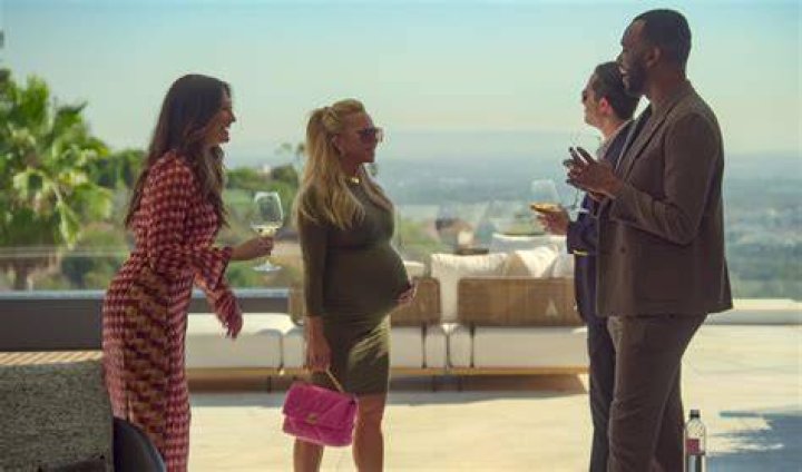 Buying Beverly Hills Staffel 1 FilmRezensionen.de
