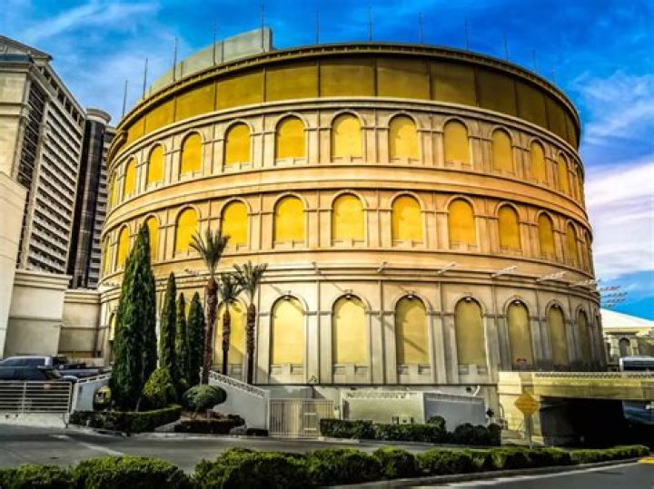 Caesars Palace – Most Expensive Hotel In Vegas