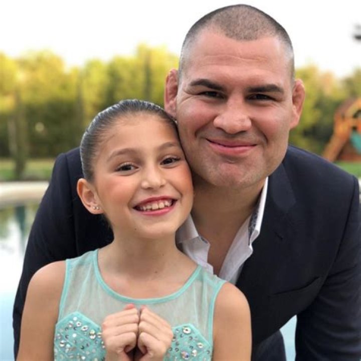 Cain and Michelle Velasquez Photos I took of Cain Velasque… Flickr