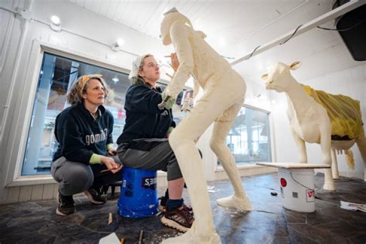Caitlin Clark butter sculpture slated for Iowa State Fair