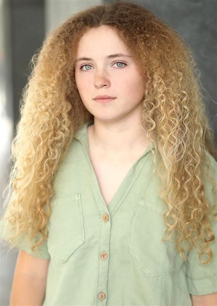 Cameron Seely IMDb
