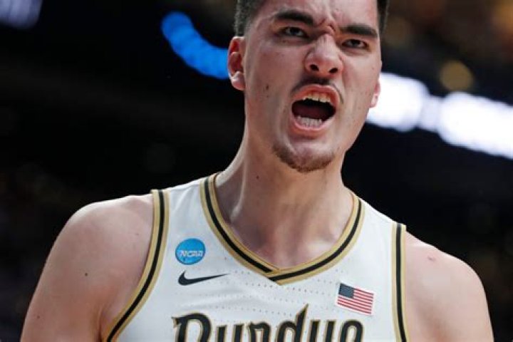 Can Zach Edey Dominate the NBA Like He Does the Big Ten?