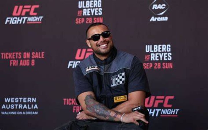 Carlos Ulberg Nationality & Ethnicity Carlos Ulberg is a New Zealand
