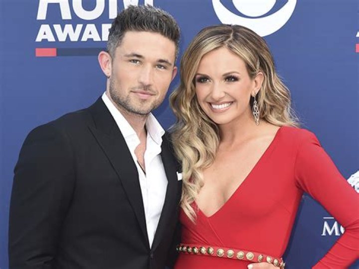 Carly Pearce and Michael Ray Are Married And Her Wedding Dress was Non