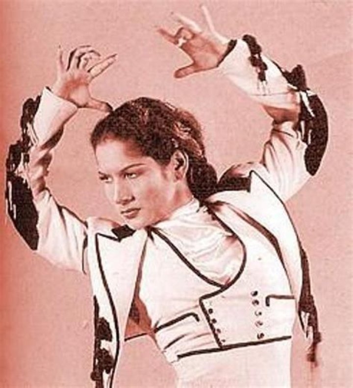 Carmen Amaya, the first woman to wear trousers in flamenco (a scandal