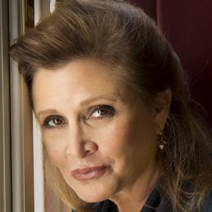 Carrie Fisher Bio, Net Worth, Height, Facts Cause of Death