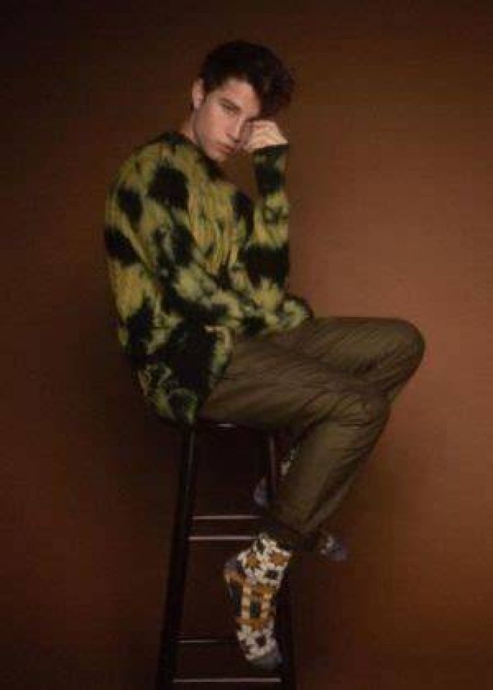Carson Rowland Height, Weight, Age, Body Statistics Healthy Celeb