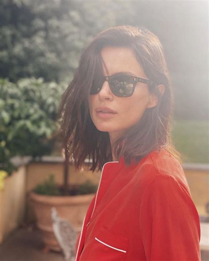 Catrinel Menghia Bio, Age, Height ️ Instagram Biography