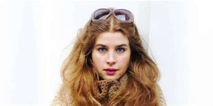 Celebrities Molly McQueen, Birthday 18 July 1987, USA FMovies