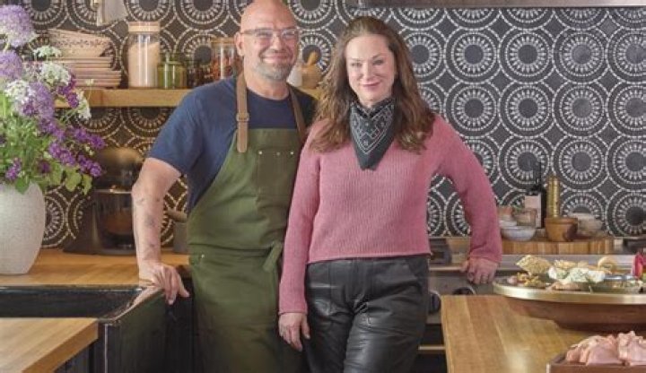 Celebrity Chef Michael Symon&rsquo;s Family Wife, Kids, Sister, Parents BHW