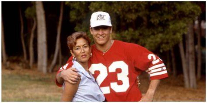 Celebrity for the World MarkPaul Gosselaar is going to marry Catriona