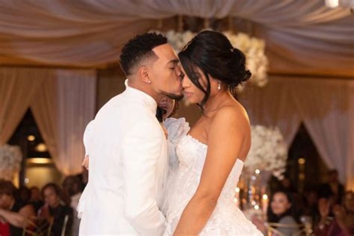 Chance The Rapper marries Kirsten Corley in front of guests Kim