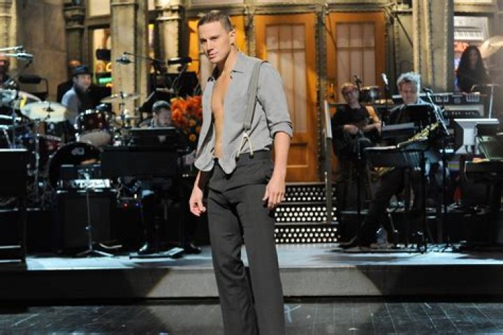 Channing Tatum Takes Saturday Night Live by Storm Unwrapped Photos