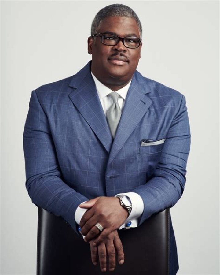 Charles Payne Biography Know about his salary, net worth and wife