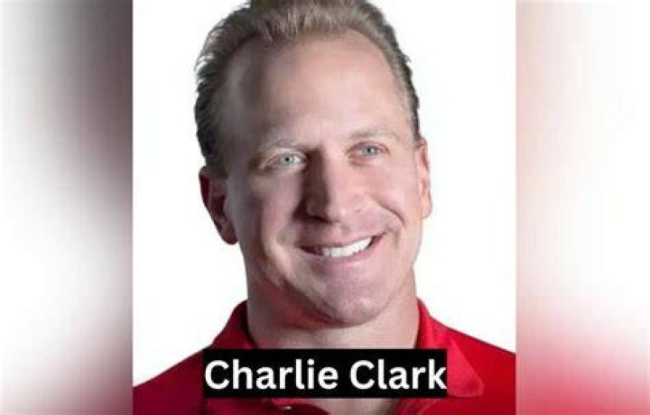 Charlie Clips’ biography real name, family, partner, net worth Le